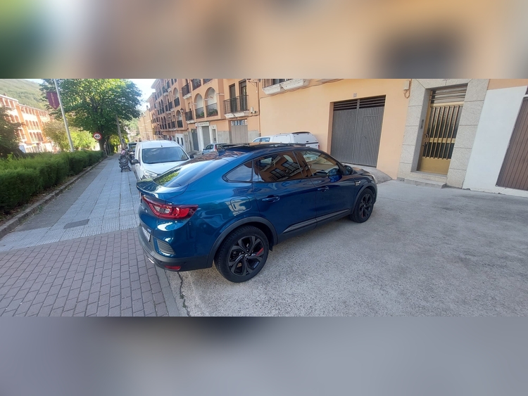 Renault Arkana 1.6 hybri 145cv foto 5